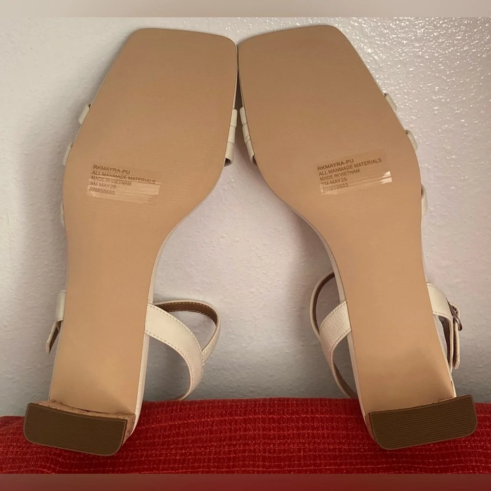 NWT.. WOMENS STRAPPY CORK HEEL SANDALS - Picture 12 of 16